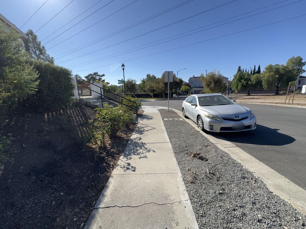 Microsoft Alviso Way Campus, a photo of the site