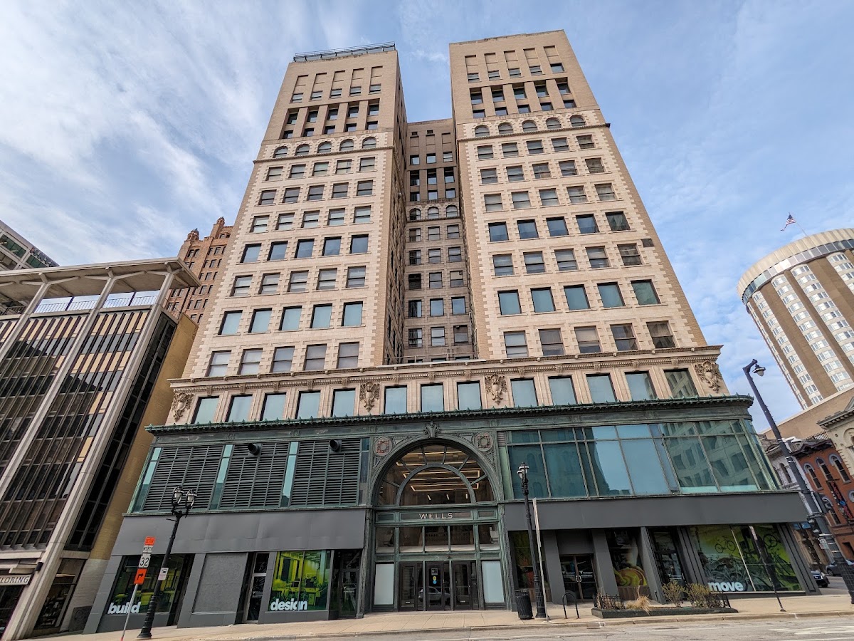 324 E Wisconsin, a photo of the site
