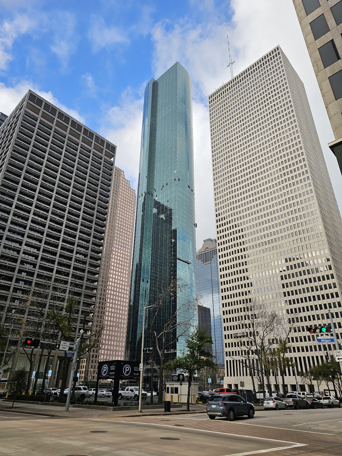 Consolidated - 811 Louisiana, a photo of the site