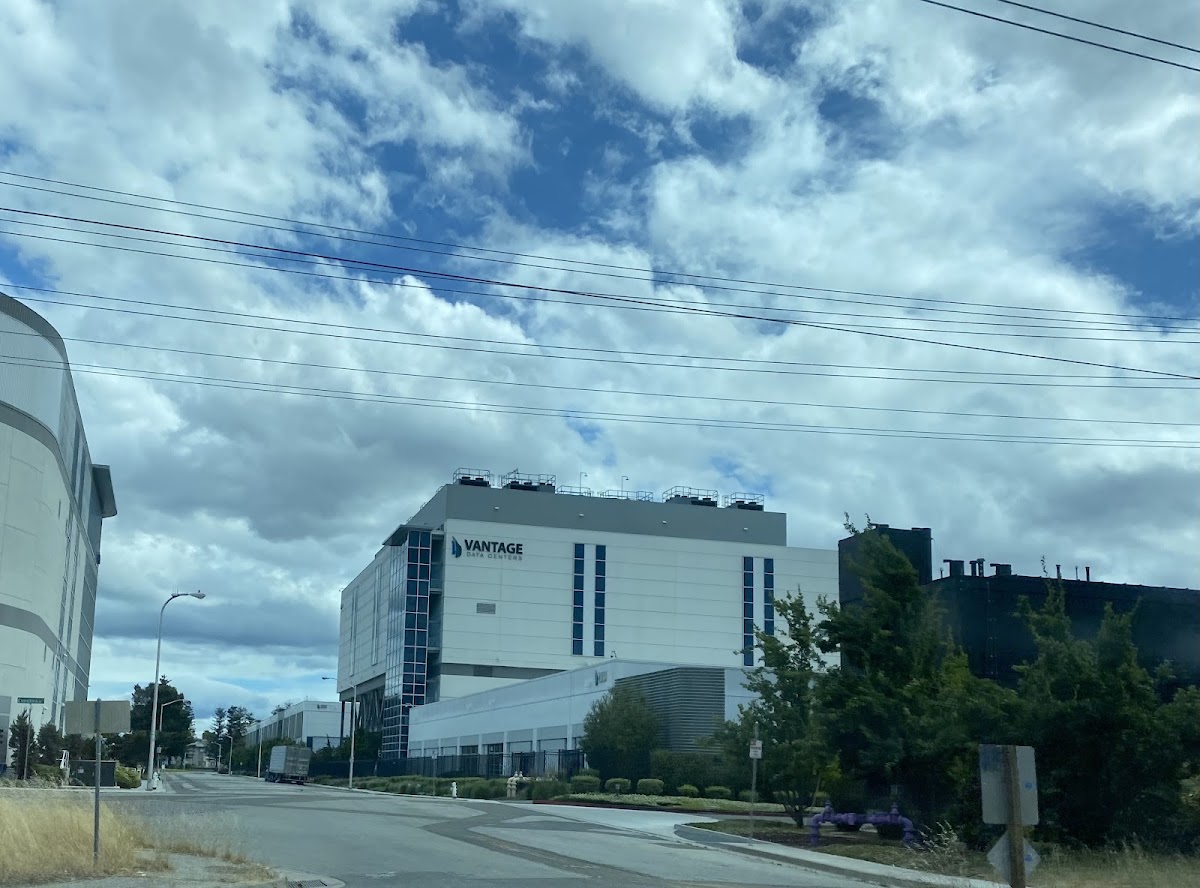 Digital Realty SJC (2820 NW Pkwy), a photo of the site