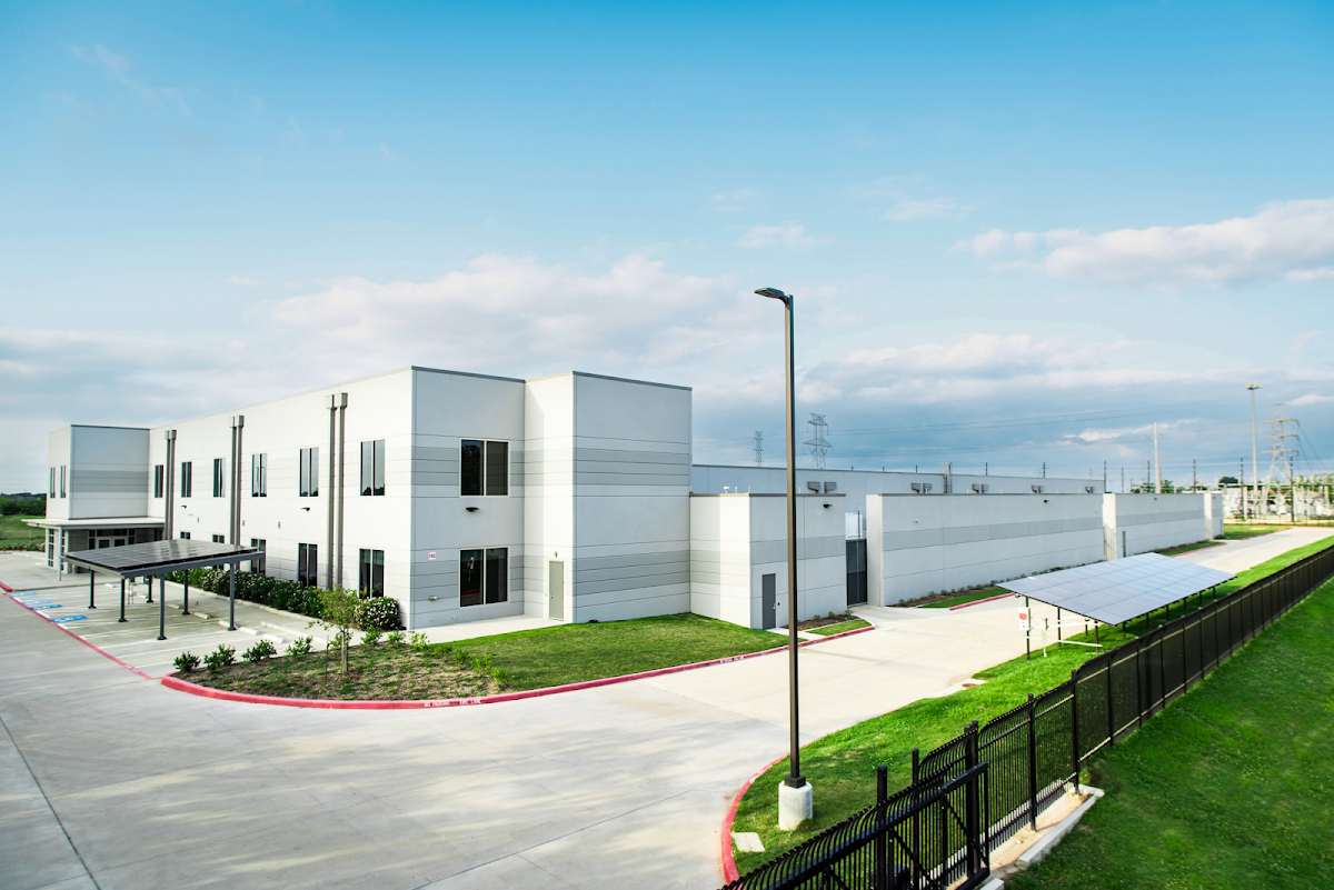 Element Critical Houston HOU1, a photo of the site