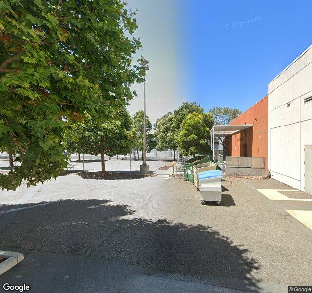 Level(3) Oakland, a photo of the site