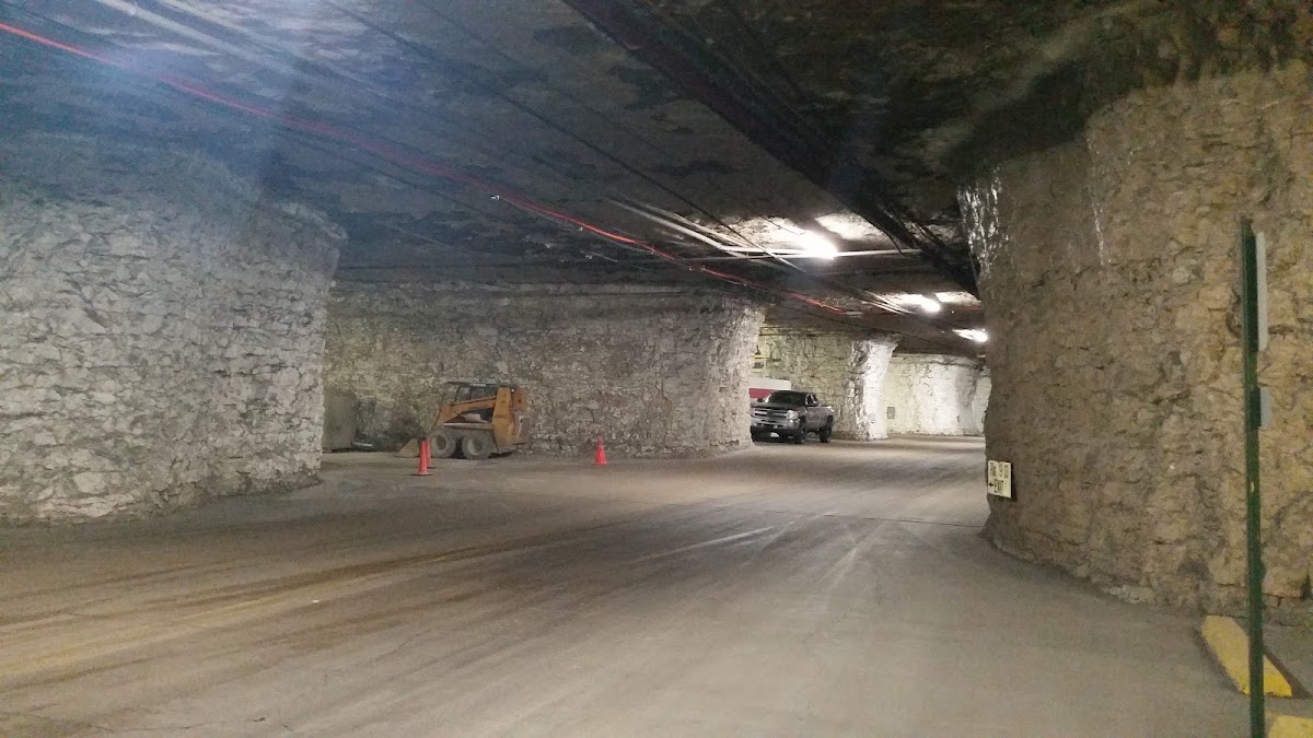 LightEdge Kansas City Cavern (KCI2), a photo of the site