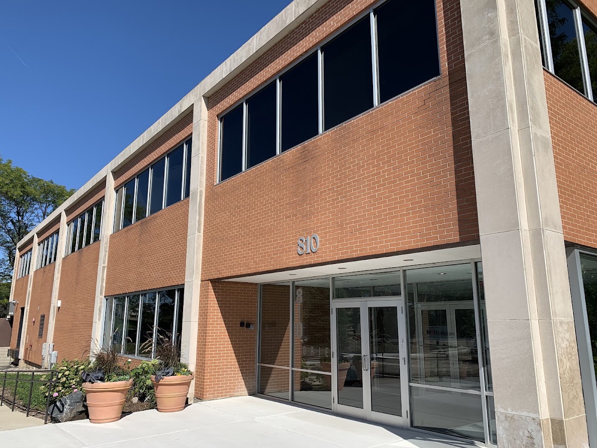 US Signal - Oak Brook, a photo of the site